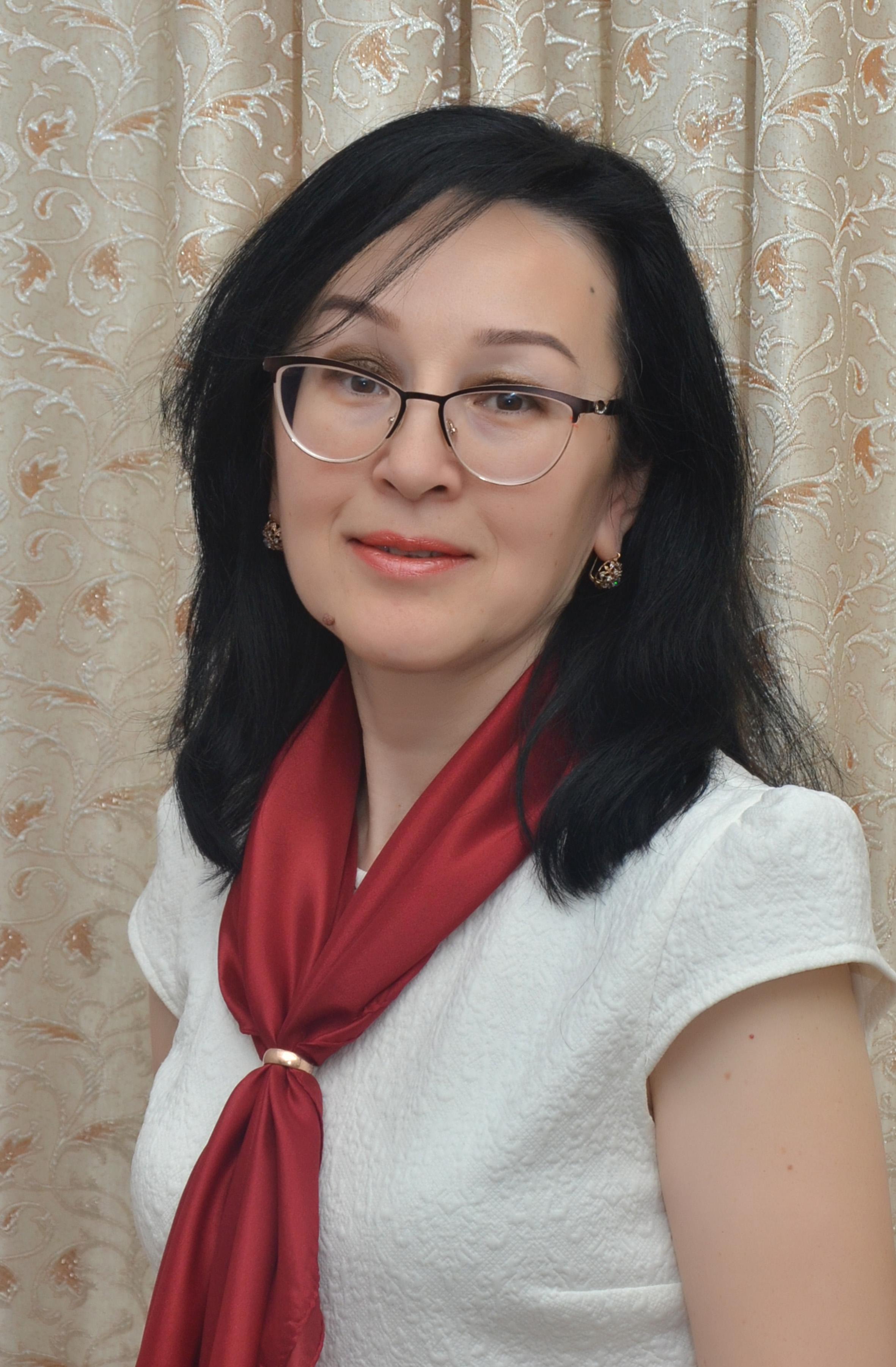 Жоғары денгейдегі, жоғары санатты тәрбиеші.Воспитатель высшей категории -Керимова Г.Т.
